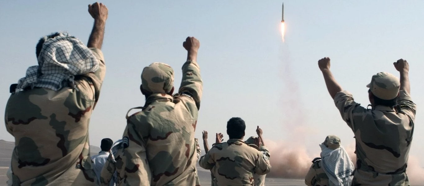 Δηλώσεις οργής από τον ανώτατο ηγέτη του Ιράν Αλί Χαμενεϊ: Απειλεί να συντρίψει τις ΗΠΑ